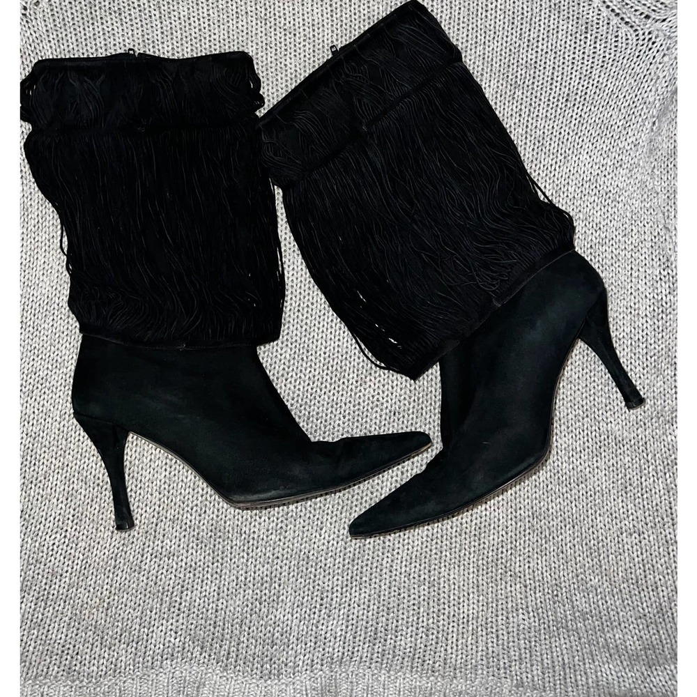BCBG Maxazria Suede Fringe Boot size 9B